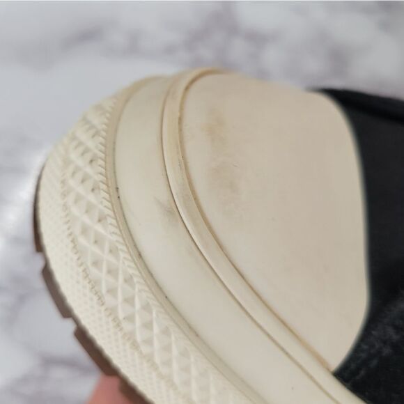 Converse Women's Chuck Taylor All Star GR 82 Extra High Top High Heel Platform - Picture 12 of 14